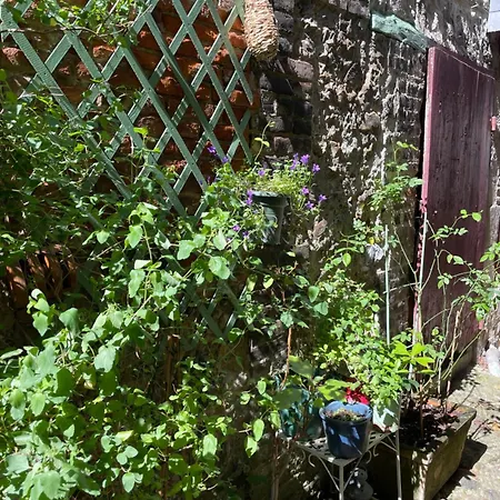 La Maison Belle Maree